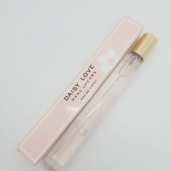 Marc Jacobs Daisy Love Eau So Sweet EDT 10 ml Travel Brand New In Box Authentic - Picture 8 of 8